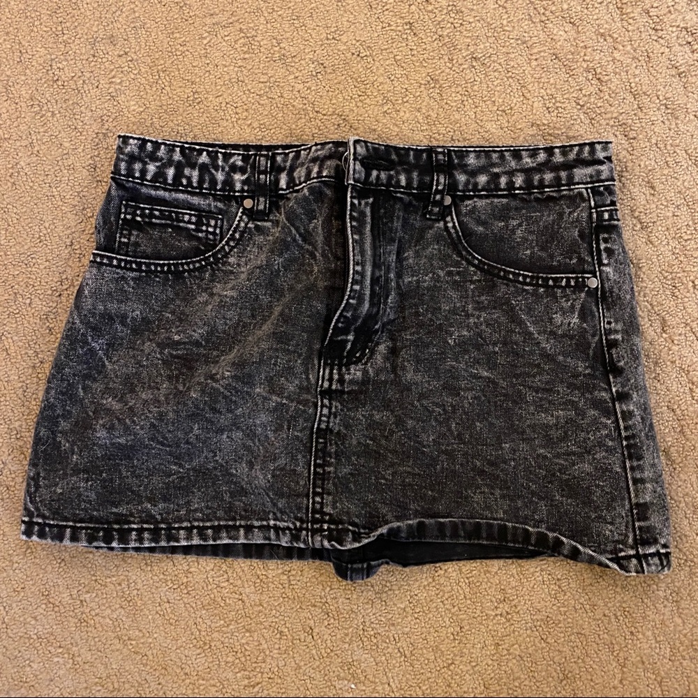 Forever 21 skirt